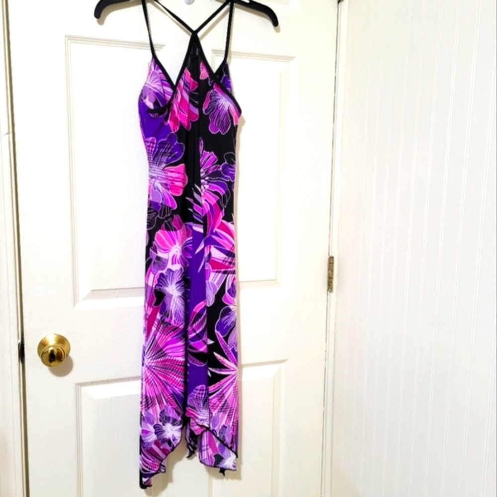 Casual Land Floral Deep Surplice V-Neck Flowy Sundress - Picture 4 of 7